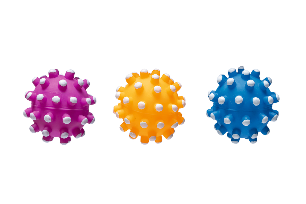 Karlıe Köpekler İçin Sesli Dikenli Kirpi Top 3 Renk Seçeneği İle Karlıe Köpekler İçin Sesli Dikenli Kirpi Top 3 Renk Seçeneği İle